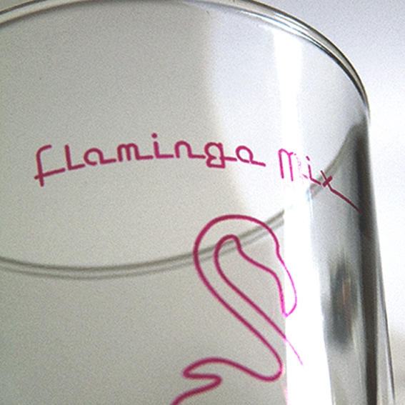 marquage flamingo verre a pied 