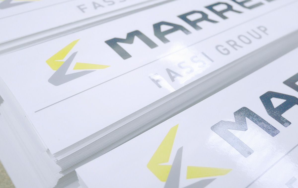 sérigraphie sur vinyle autocollant